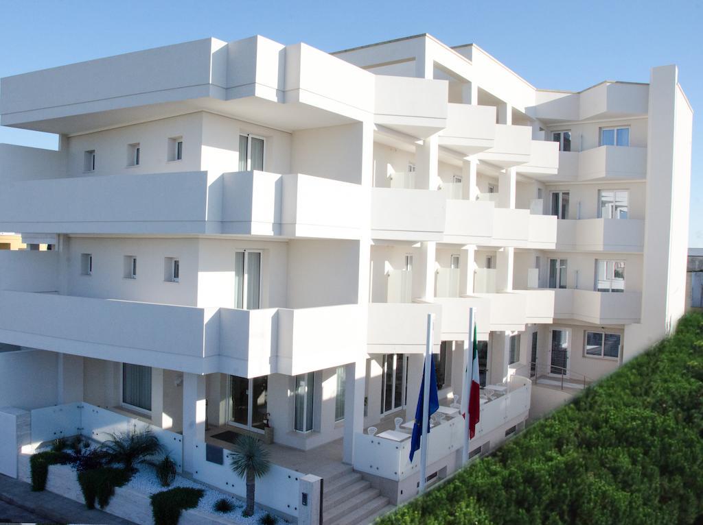Quihotel بورتو سيساريو المظهر الخارجي الصورة