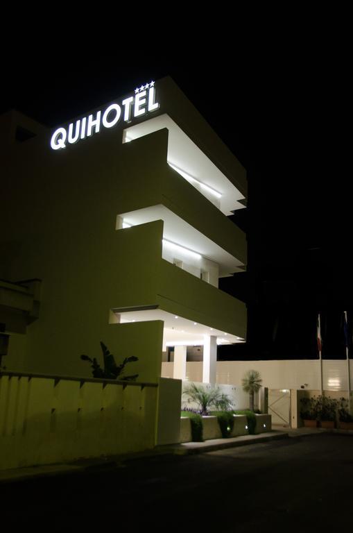 Quihotel بورتو سيساريو المظهر الخارجي الصورة