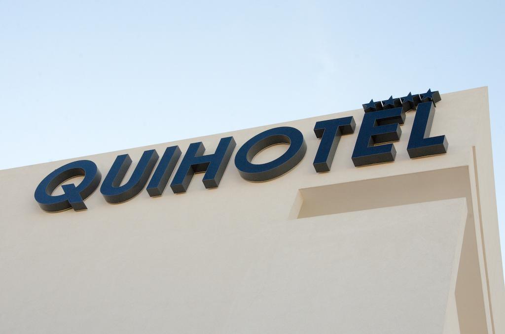Quihotel بورتو سيساريو المظهر الخارجي الصورة