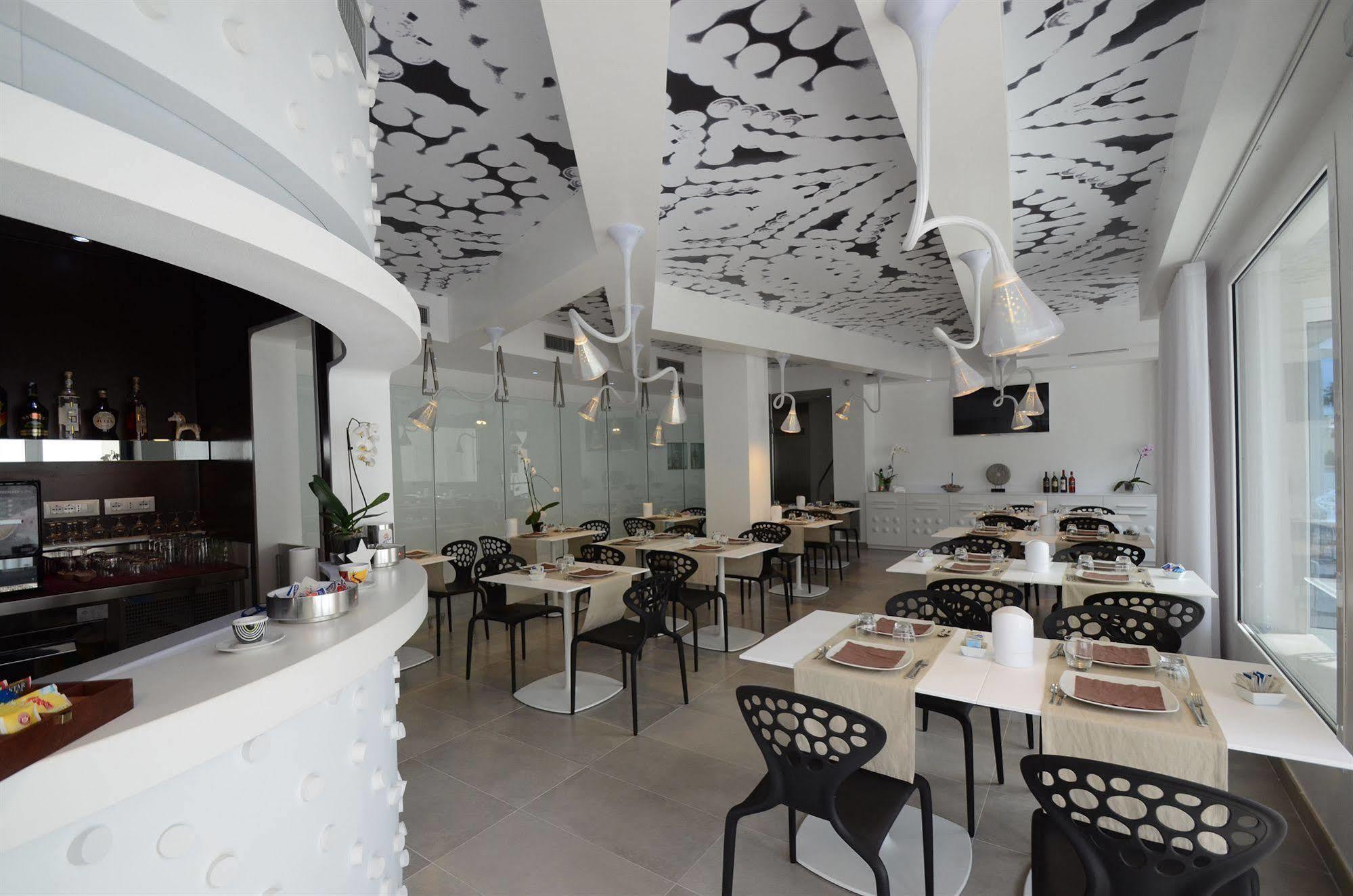 Quihotel بورتو سيساريو المظهر الخارجي الصورة